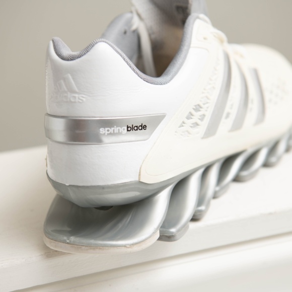 Adidas Springblade Razor Men's Running Shoes Size 12 White Silver Gray Sneakers - Picture 5 of 7